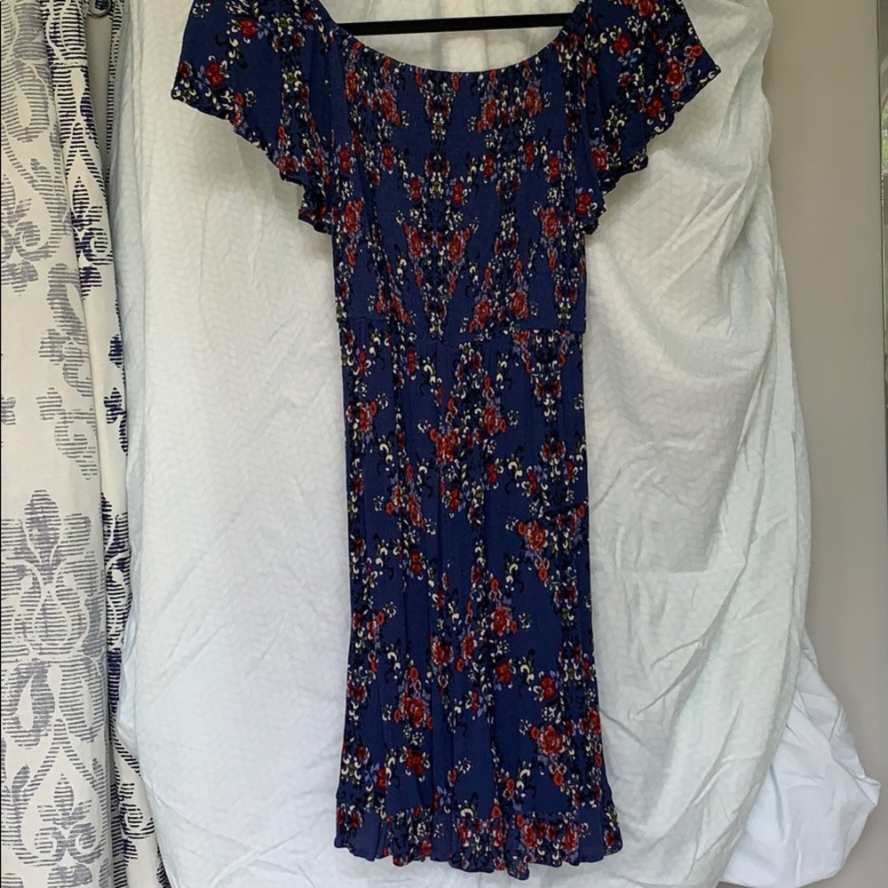 Off the shoulder Altar’d State dress